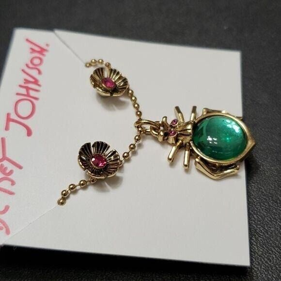 Betsey Johnson gold tone necklace & earring set - Picture 4 of 9